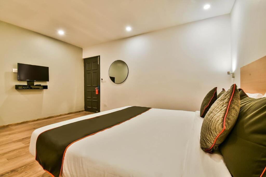 Mudita By Kirti Hotel Patna  Ngoại thất bức ảnh