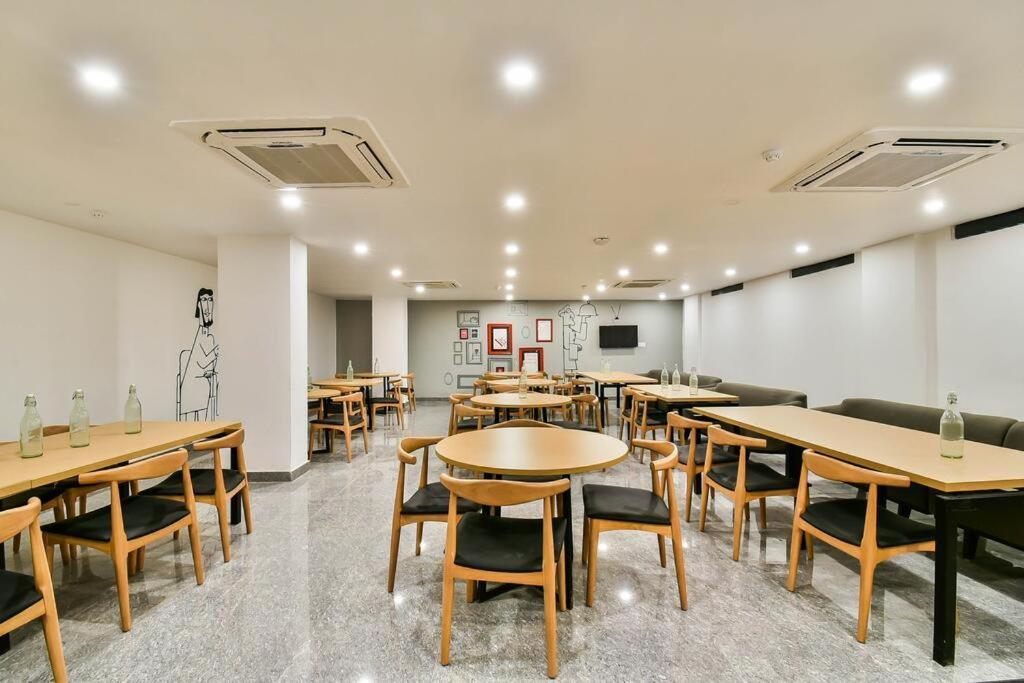 Mudita By Kirti Hotel Patna  Ngoại thất bức ảnh